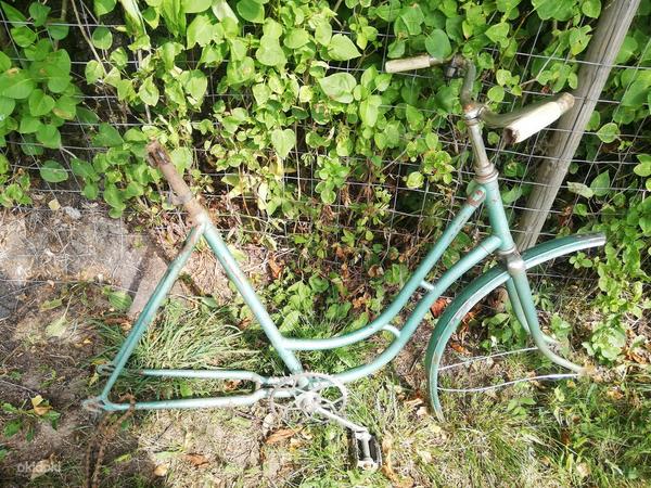 Старая велосипедная рама для проекта (фото #1)