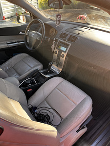Volvo c30 R-design, 132kw 2007a. (6 foto / 9)
