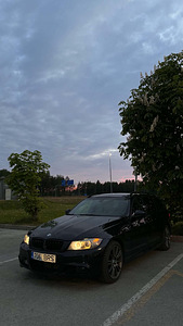 BMW 330D (1 фото из 5)