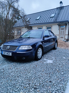 Vw passat Highline 1.9tdi (1 foto / 9)