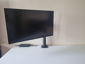 LG monitor 31,5 4K (7 foto / 7)