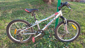 Детский велосипед GT Aggressor 20 (3 фото из 4)