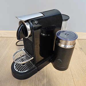 Nespresso kohvimasin De'Longhi Citiz & Milk (1 foto / 3)