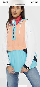 Tommy Jeans s. XS (3 foto / 3)