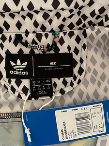 Adidas s. 34 (3 фото из 5)