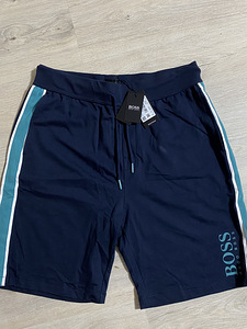 Hugo Boss s. L (1 foto / 4)
