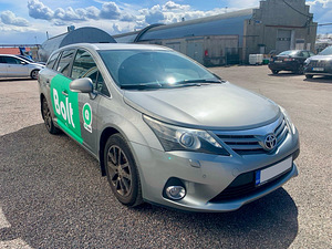 Autorent BOLT UBER BOLTFood WOLT (3 foto / 6)