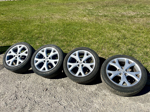 Mazda veljed 5x114,3 R17 (1 foto / 1)