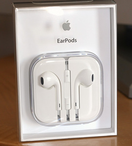 Навушники Apple EarPods(MD 827) з комплекта 5S (2 фото з 3)