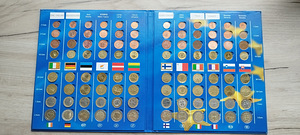 Euromüntide album koos müntidega