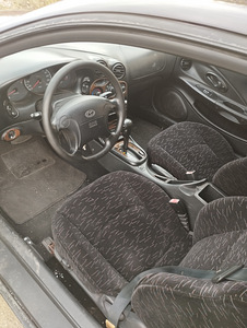 Vahetada Hyundai Coupe (8 foto / 9)