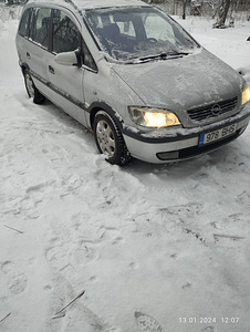 M/V Opel Zafira (6 foto / 6)