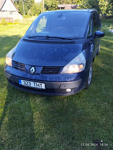 M/V Renault Espace 2.2 дизель (6 фото из 7)