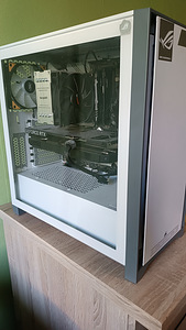 RTX 3060 8GB + RYZEN 5 5600x + STRIX B550-A Mänguriarvuti (3 foto / 3)