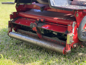 Toro Reelmaster 2000-D murutraktor, profiniiduk (8 foto / 10)