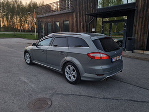 ПРОДАЕТСЯ Ford Mondeo TITANIUM 2.2 129kw (2 фото из 6)