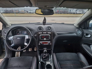 ПРОДАЕТСЯ Ford Mondeo TITANIUM 2.2 129kw (5 фото из 6)