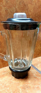 Klaaspurk blenderile 1,5l (2 foto / 4)