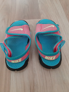 Nike plätud/sandaalid s24-25 (3 foto / 4)