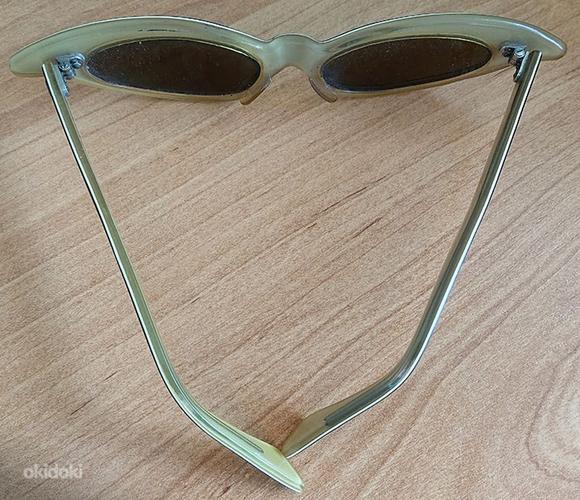 Солнечные очки (фото #3)
