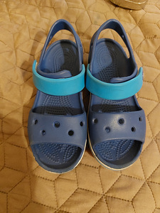 Crocs sandaalid C12 (sisetald 18,5cm) (2 foto / 5)