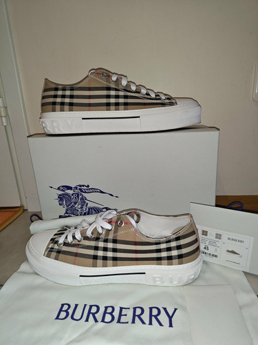 Burberry meeste tennised originaalid