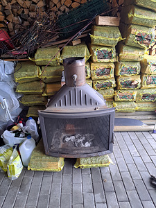 Продам б/у камин (4 фото из 6)