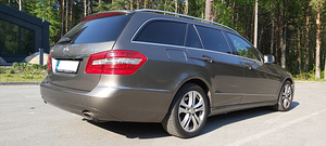 Mercedes-Benz W212 E 350 Avangard 3.0 V6 CDI 170kW (5 foto / 11)