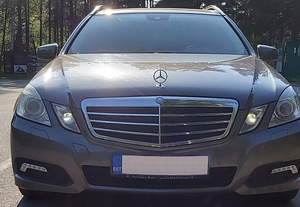 Mercedes-Benz W212 E 350 Avangard 3.0 V6 CDI 170kW (6 foto / 11)