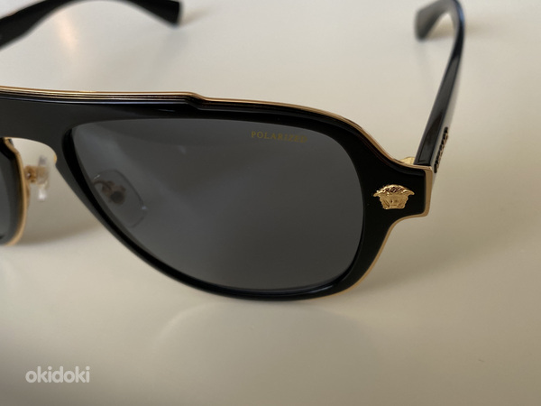 Новые солнцезащитные очки Версаче (фото #3)
