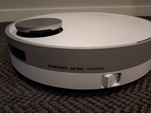 Робот-пылесос Samsung JetBot (2 фото из 4)