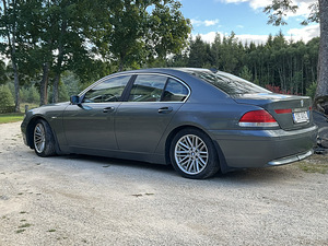 БМВ 745i (6 фото из 15)
