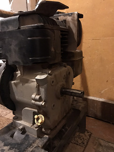 5hp briggs and stratton töömootor (3 foto / 4)
