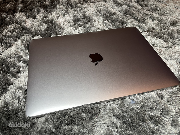 Apple MacBook Pro 13 дюймов, 256 ГБ (конец 2019 г.) (фото #6)