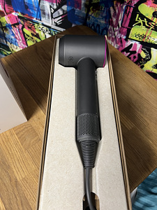 Dyson Supersonic копия (2 фото из 2)