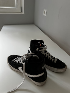 Nike blazer (2 foto / 3)