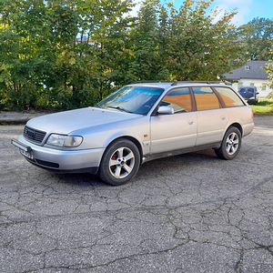 Audi A6 C6 (1 foto / 7)