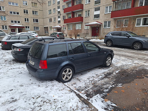 Volkswagen golf 4 1.6 (3 foto / 11)