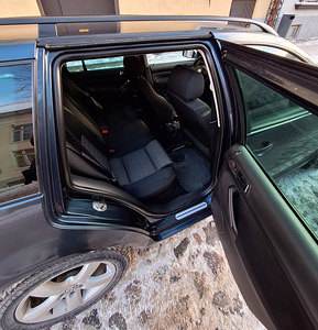 Volkswagen Golf 4 Variant (9 foto / 9)