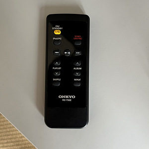 Onkyo ND-S1 Digital Media Transport / iPod Dock (5 foto / 5)