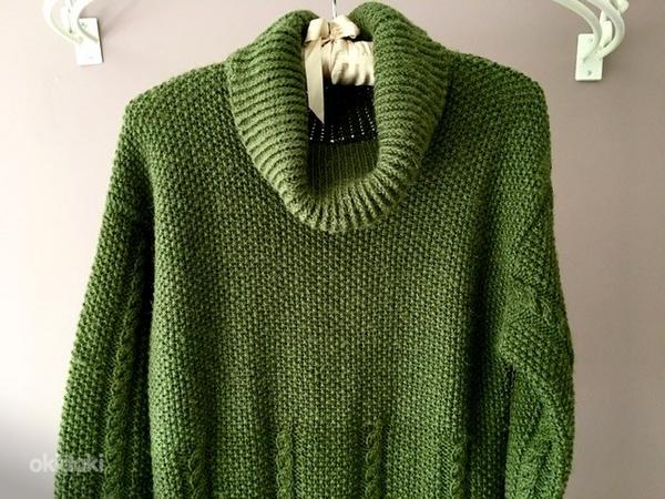 Шерстяной свитер (фото #1)
