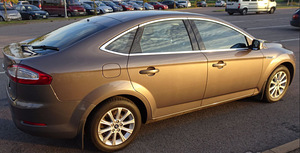 Продам Ford Mondeo 2012г. (3 фото из 5)