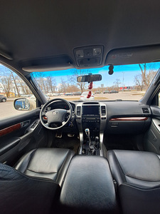 Toyota Land Cruiser Prado 120 (9 foto / 15)