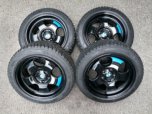 BMW 330i (12 фото из 12)