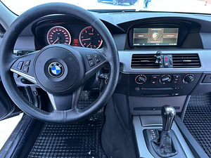 BMW 525d 2006 (7 foto / 10)