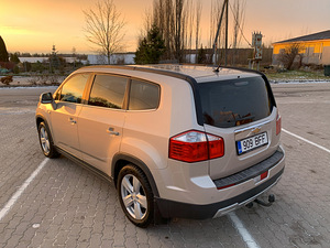 Chevrolet Orlando (6 фото из 15)