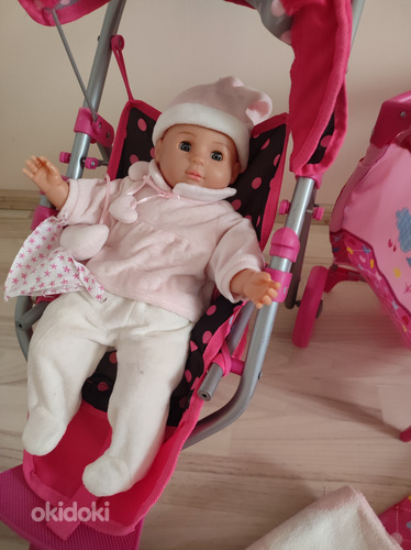Детская коляска, кроватка и куклы (фото #3)