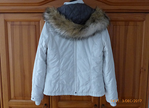 Стильная зимняя женская куртка s.Oliver (размер M)