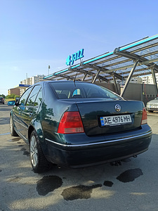 Volkswagen Bora (5 foto / 10)