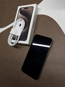iPhone 15 Pro Max 256GB (1 фото из 6)